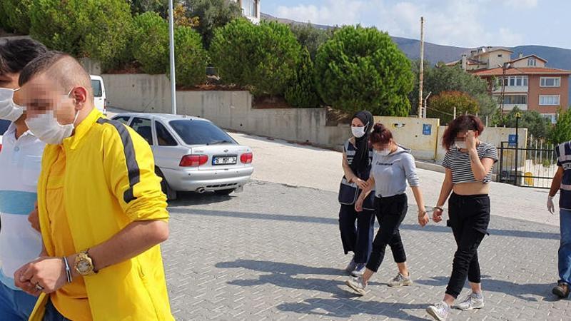 Otel odasında 'fuhuş' tuzağı kurup gasp yapan 5 kişi tutuklandı