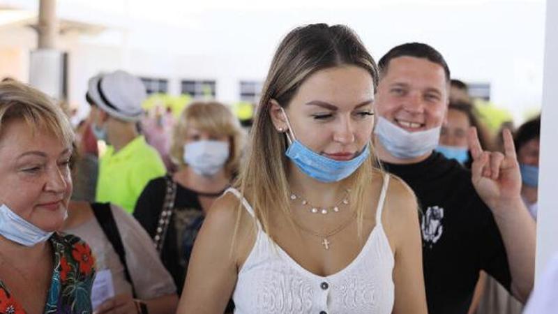 Ruslar akın akın Antalya'ya geliyor
