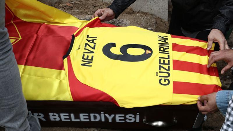 Göztepe'nin efsanesi Güzelırmak son yolculuğuna uğurlandı