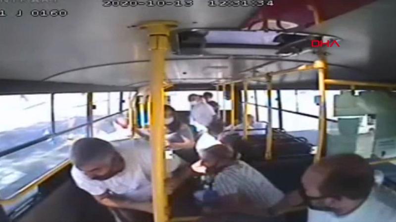 İzmit'te 7 kişinin yaralandığı kaza anı kamerada