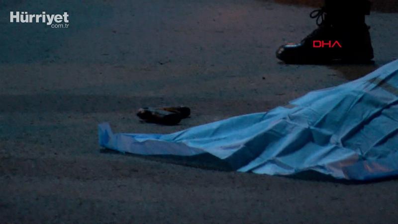 Kağıthane'de sokak ortasında kendini vurdu