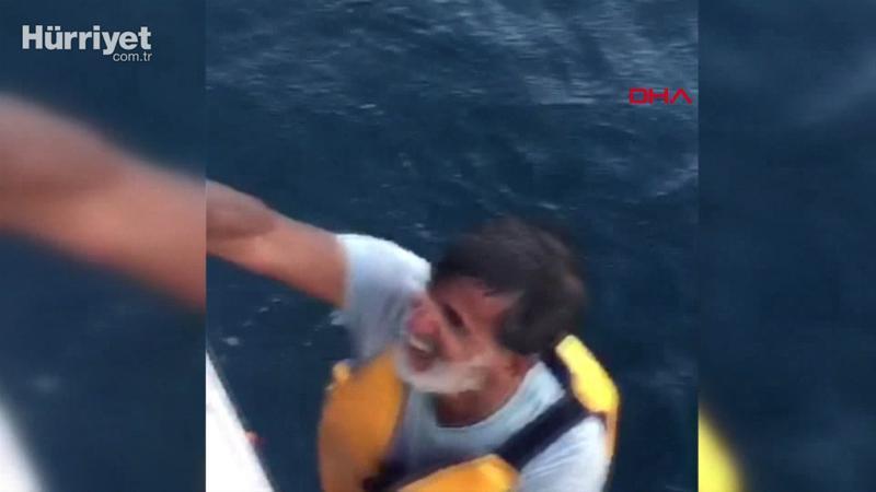 Marmara'nın ortasında kanosuna sarılmış yardım bekliyordu; deniz otobüsüyle kurtarıldı