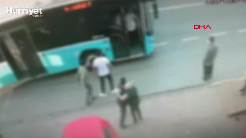Bağcılar'da Bangladeşli öğrenciyi alıkoyup fidye isteyen şüpheliler yakalandı