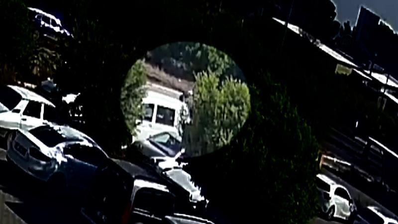 Morgda cenaze bekleyen çiftin otomobilindeki külçe altınlar çalındı