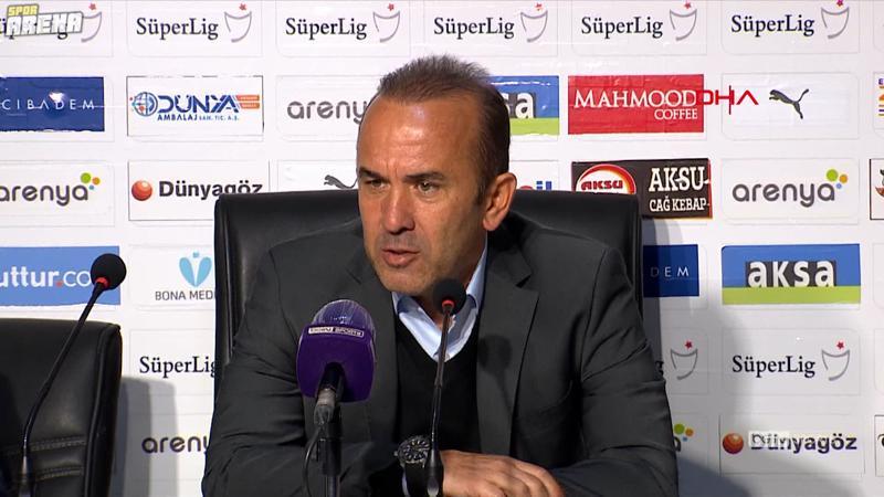 Mehmet Özdilek: 'Hakem hataları bu kadar kolay olmamalı'