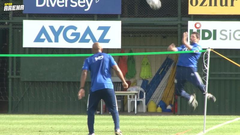 İdmanda Emre Belözoğlu ve Erol Bulut şov yaptı!