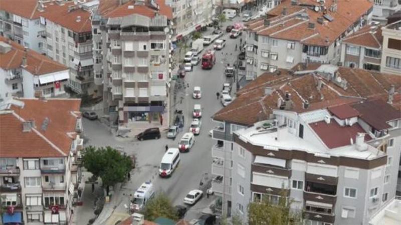 Çınarcık'ta 77 araçlık 'cumhuriyet' konvoyu