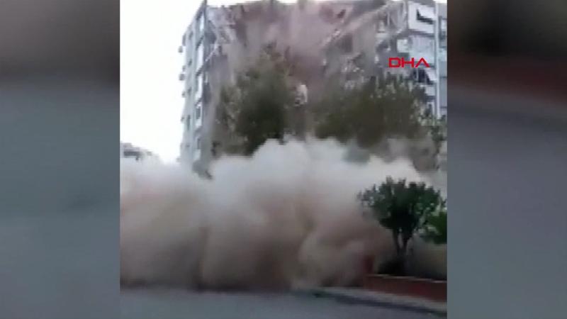 İşte deprem sonrası ilk anlar