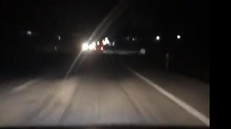Canlı yayın yaparken yaşanan kaza anı anbean görüntülendi