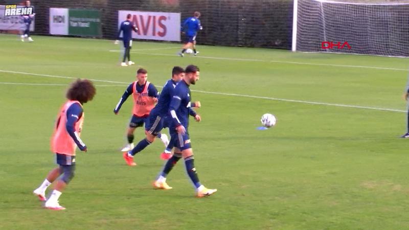 Fenerbahçe'de kadro şekilleniyor