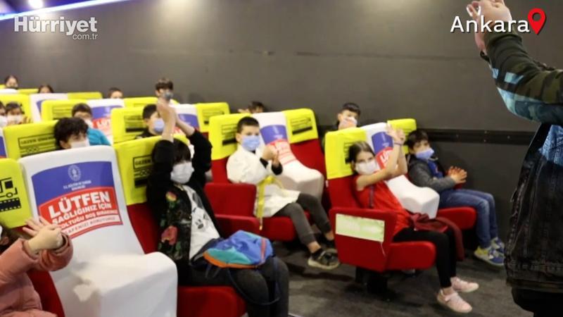 "Gezen Sinema Tırı" hem hijyen kurallarını öğretiyor hem sinema keyfi yaşatıyor
