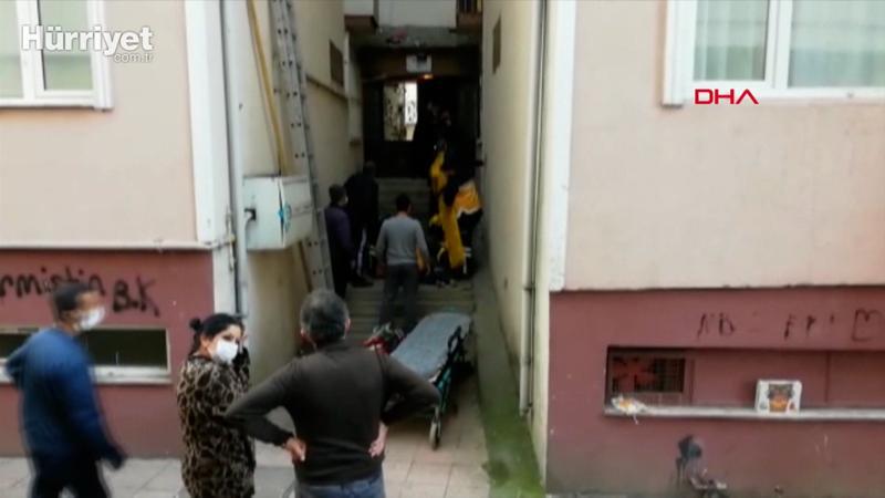 5 katlı apartmanın çatısından düşen Suriye uyruklu Ahmadin Affan (14) yaşamını yitirdi.
