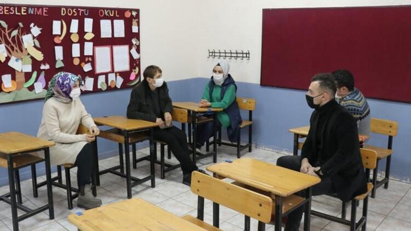 Emine Erdoğan’ın videosunu paylaştığı öğretmen: “O gün en mutlu günümdü”