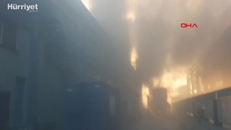 Çatalca'da fabrika yangın meydana geldi