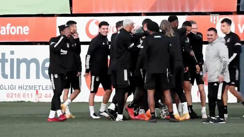 Beşiktaş, Aboubakar'a "İyi günde, kötü günde" paylaşımıyla destek verdi