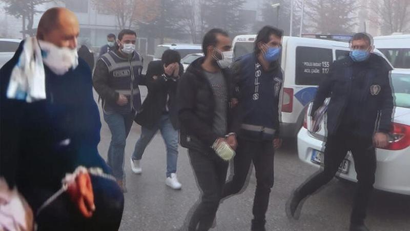 Yaşlı adamı rehin alıp fidye istediler!