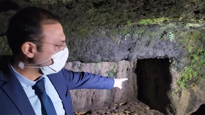 Tarsus Şelalesi'ndeki Roma kaya mezarları, suların çekilmesi ile yeniden ortaya çıktı