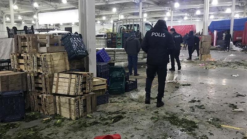 Pazarcı esnafı arasında bıçaklı kavga