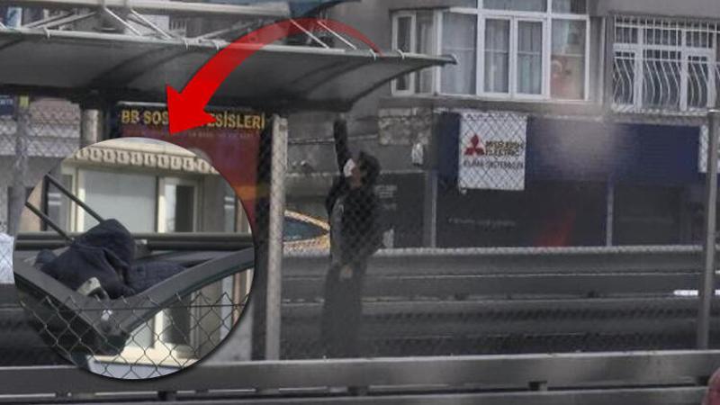 Metrobüste duygu sömürüsüyle dilencilik kamerada