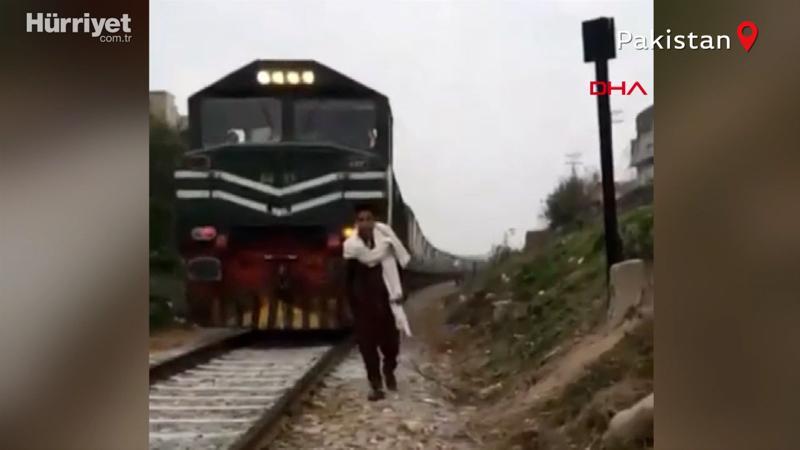 TikTok videosu çekerken tren çarptı! Feci ölüm saniye saniye kamerada