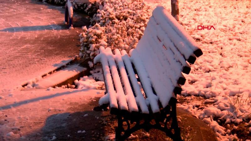 İstanbul'da kar yağışı başladı