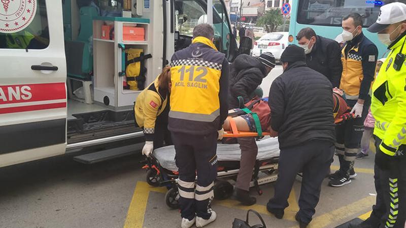 Halk otobüsünden düşen kadın yaralandı