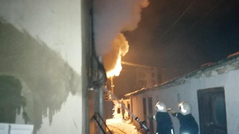 Van'da bir evde çıkan yangın kontrol altına alındı