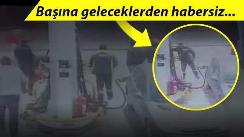 Akaryakıt istasyonundaki görevli, kamyondan fırlayan lastikten koşarak kurtuldu