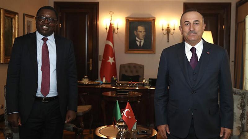 Çavuşoğlu, Zambiya Dışişleri Bakanı Malanji ile bir araya geldi