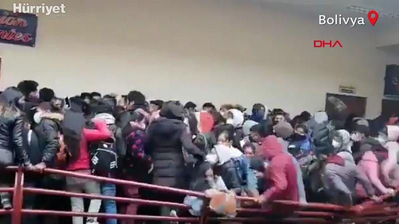 Bolivya'da korkuluk faciası: 7 öğrenci hayatını kaybetti