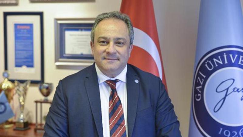 Bilim Kurulu üyesi Prof. Dr. Mustafa Necmi İlhan: Okul çıkışlarında maskeleri indirmek kötü örnek