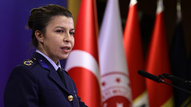 MSB: Yunanistan, Meis Adası'na hücumbot konuşlandırdı