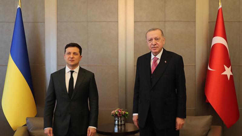 Cumhurbaşkanı Erdoğan ile Ukrayna Devlet Başkanı Zelenskiy görüşmesi başladı