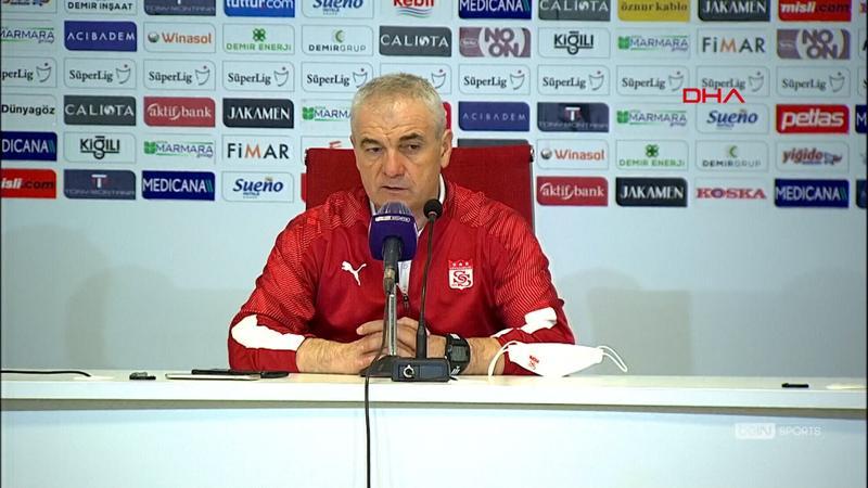 Rıza Çalımbay: Amacımız kalan 8 maçı da iyi şekilde tamamlamak