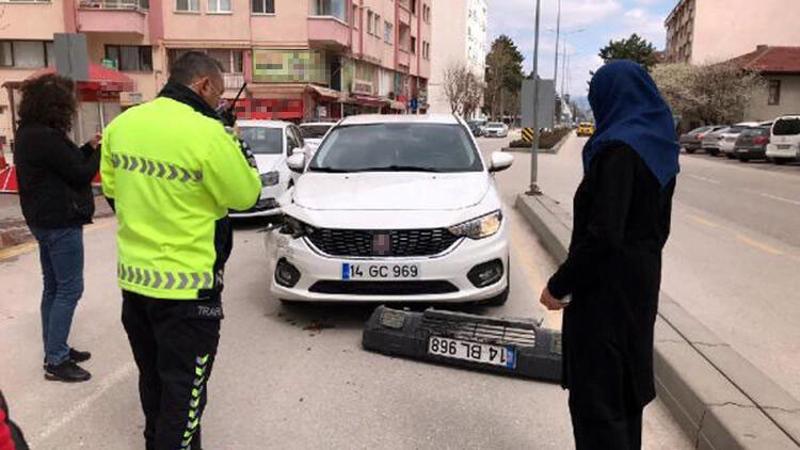 Kaza yerinden kaçarken, plakasının da olduğu tampon düştü