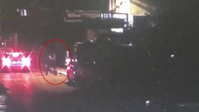 Ataşehir'deki oyun konsolu hırsızları kamerada