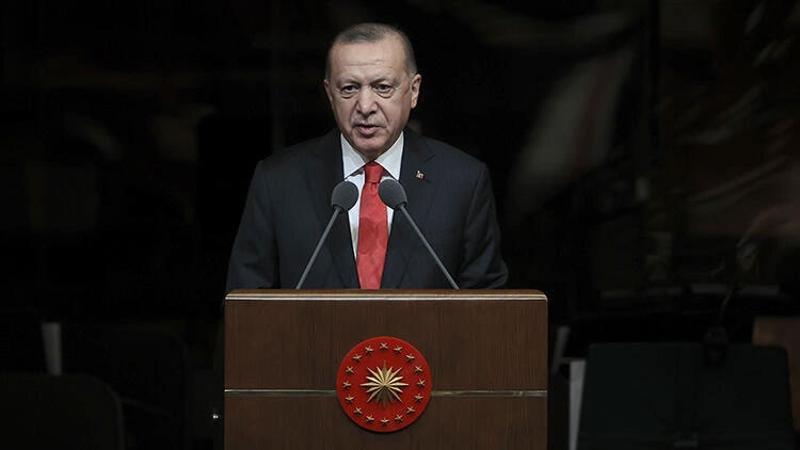 Erdoğan, Cumhurbaşkanlığı Millet Kütüphanesi'nde gençlerle bir araya geldi