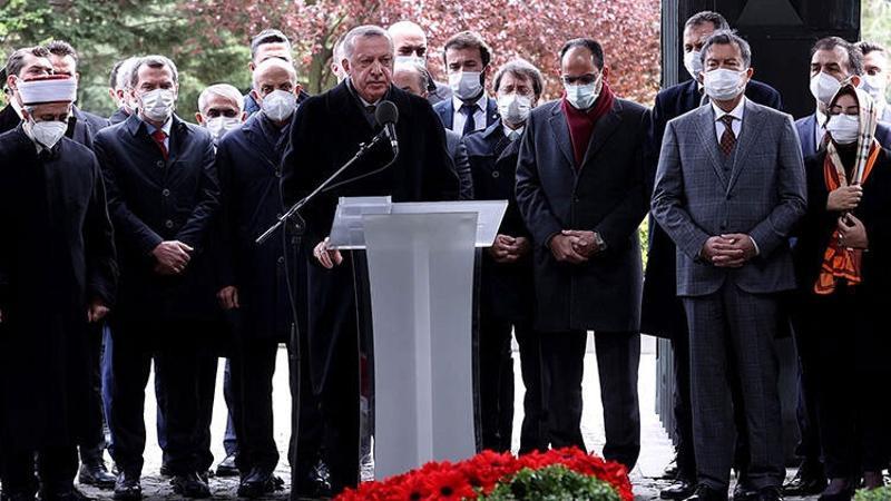 Cumhurbaşkanı Erdoğan 8. Cumhurbaşkanı Turgut Özal için düzenlenen anma törenine katıldı