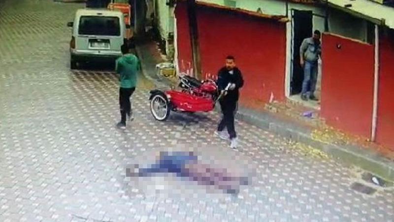 Annesinin eski eşini pompalı tüfekle öldürdüğü anlar güvenlik kamerasında