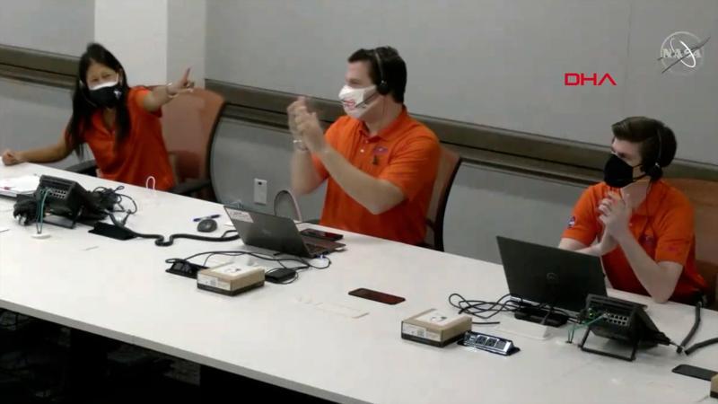 NASA'dan tarihi adım: Mars'ta ilk helikopter uçuşu gerçekleşti