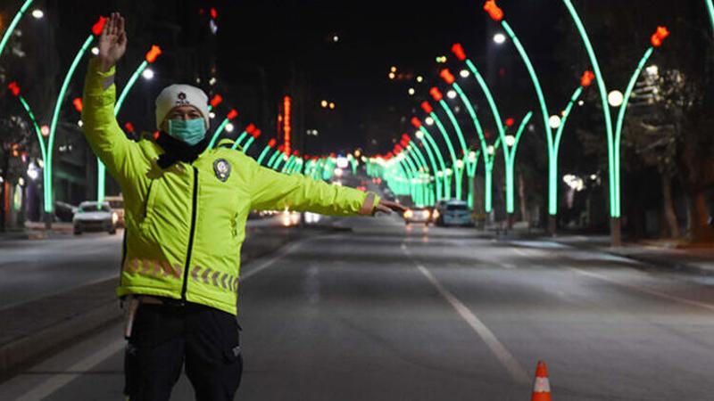 82 saatlik kısıtlama başladı