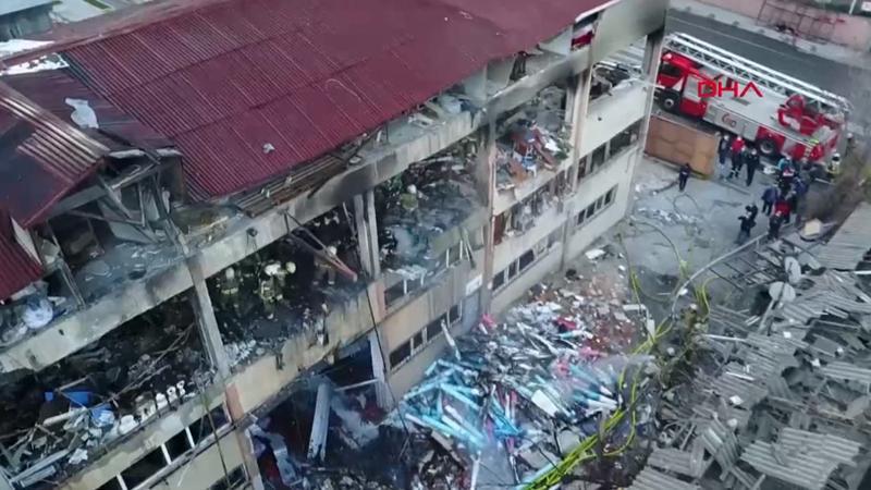 Bağcılar'da fabrika yangını