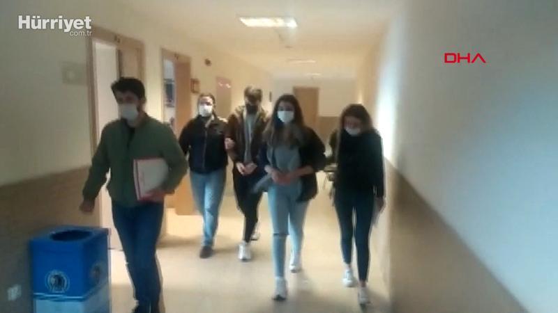 Türk pasaportunu aşağıladıkları gerekçesiyle gözaltına alınan şüphelilere adli kontrol