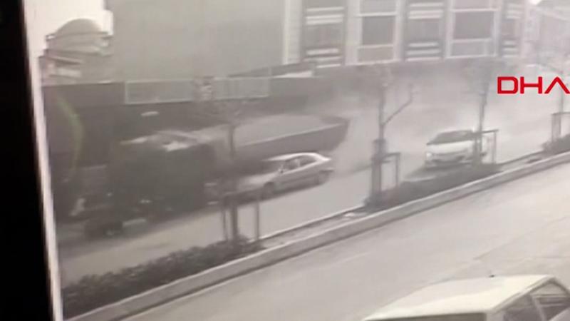 İstanbul'da hafriyat kamyonu dehşeti! Büyük panik yaşandı