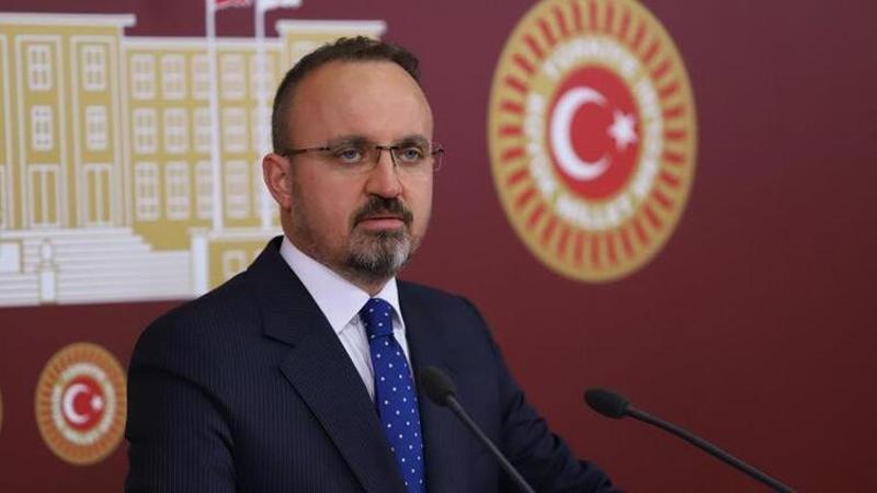 AK Parti Grup Başkanvekili Bülent Turan TBMM'de basın toplantısı düzenledi