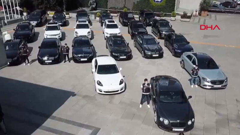 Sahte belgeli lüks araç operasyonu