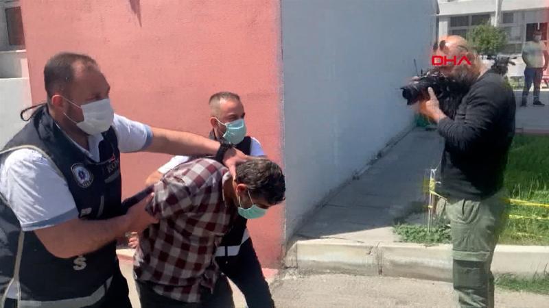 Silah kaçakçılığı şebekesinin öğretmen lideri, uzaktan eğitimde daha fazla silah üretmiş