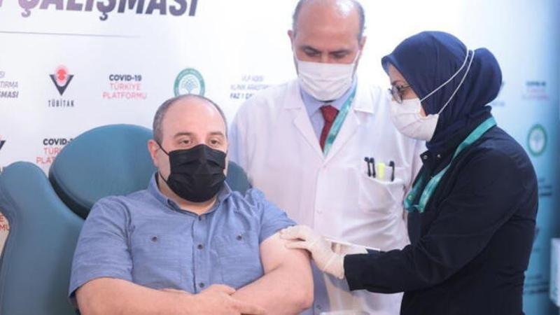 Varank, yerli imkanlarla geliştirilen Faz-1 aşamasındaki VLP aşının ikinci dozunu yaptırdı
