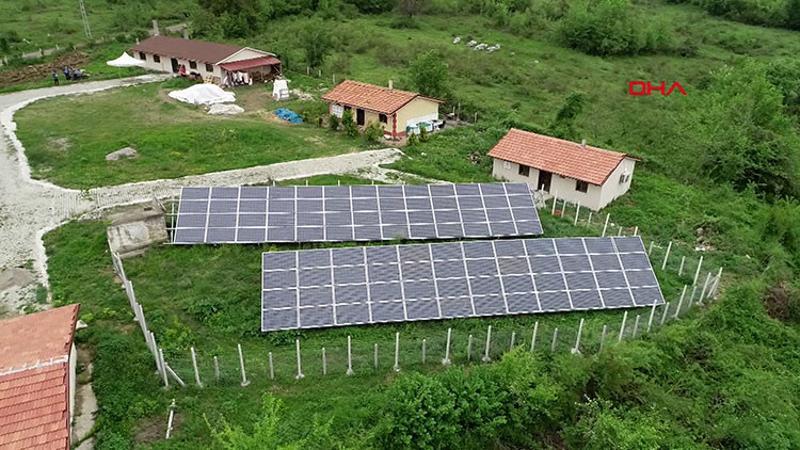 Köylü kadınlar, kooperatiflerinde elektriklerini de üretmeye başladı