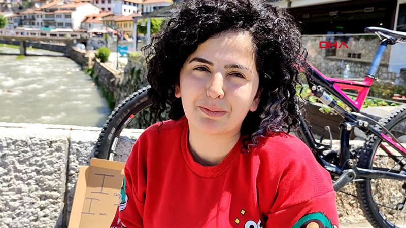 Sinop'tan otostopla yola çıktı, tüm Balkanları bedava gezdi